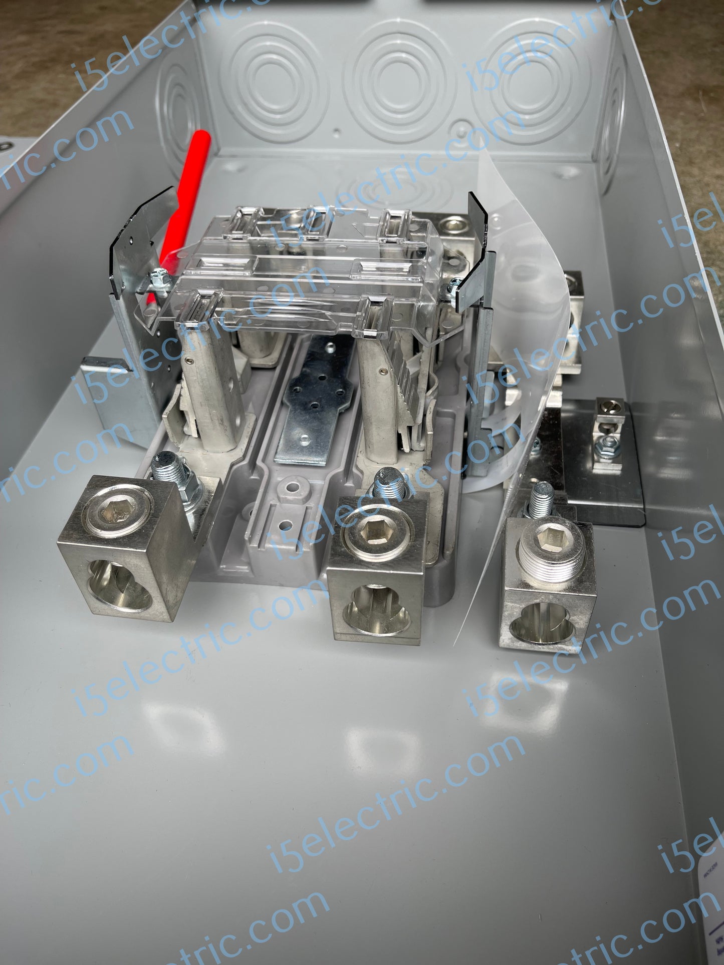 400/320 Amp 1 PH Ringless Meter Socket/Base with Lever Bypass; Inside Top