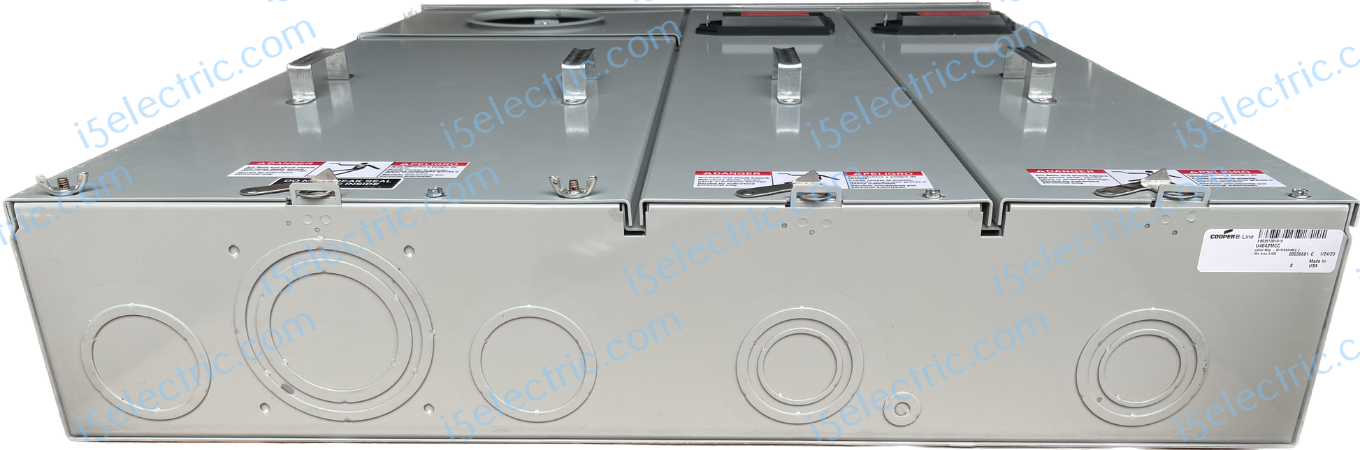 EATON U4042MCC 400A Meter Combo With 2 200A Breakers; Bottom