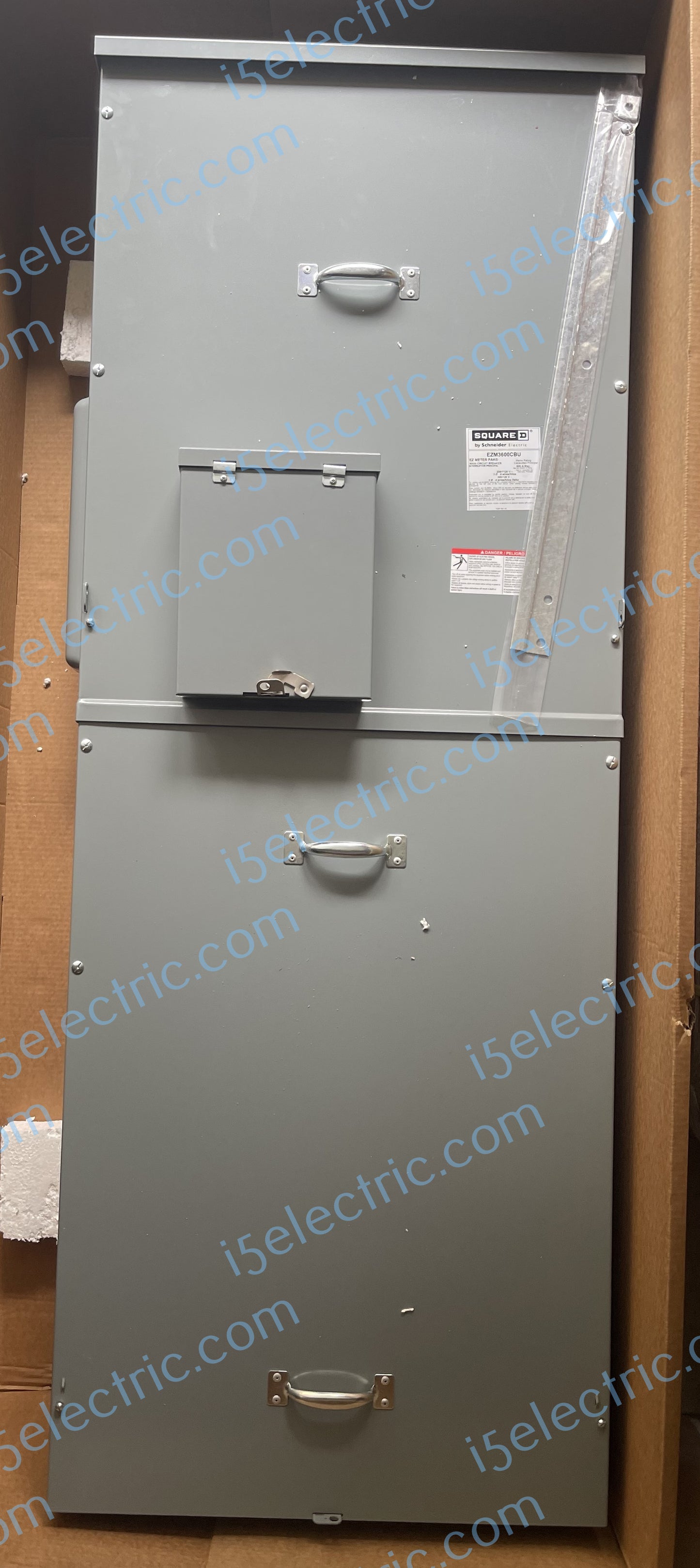 SQUARE D SCHNEIDER EZM3600CBU 600 AMP 3 PHASE 4 WIRE EZM METER MAIN CIRCUIT BREAKER EUSERC